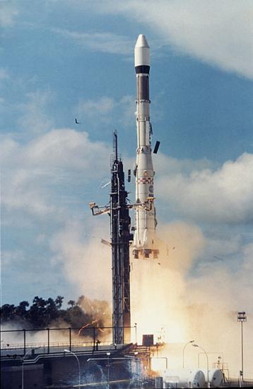 Le lanceur Ariane-1 (image CNES)