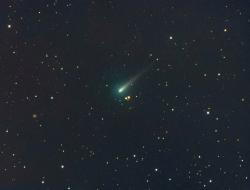 Ison le 5 Octobre, photographiée dans un télescope de 200mm (image Michael Jäger)