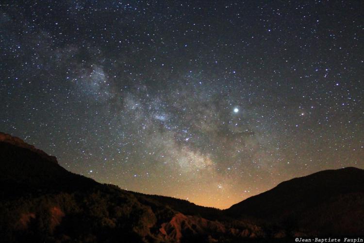 Jupiter traverse la Voie Lactée (image Jean-Baptiste Faupin)