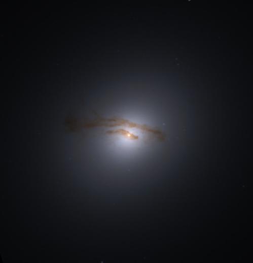 Messier 84 (image Hubble)