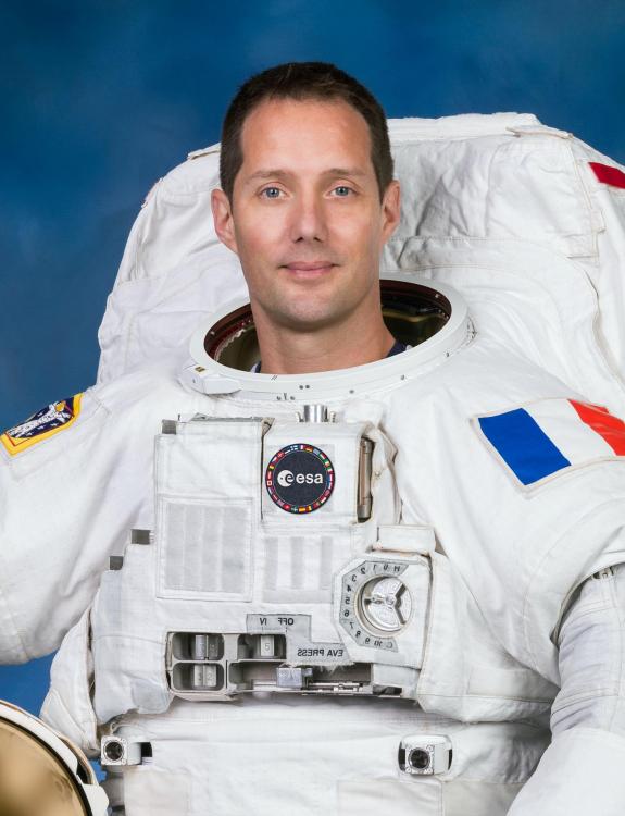 Portrait officiel de Thomas Pesquet (image ESA)
